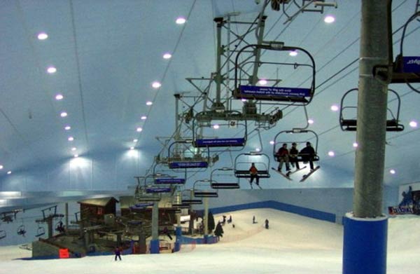 Крытый горнолыжный курорт Ski Dubai