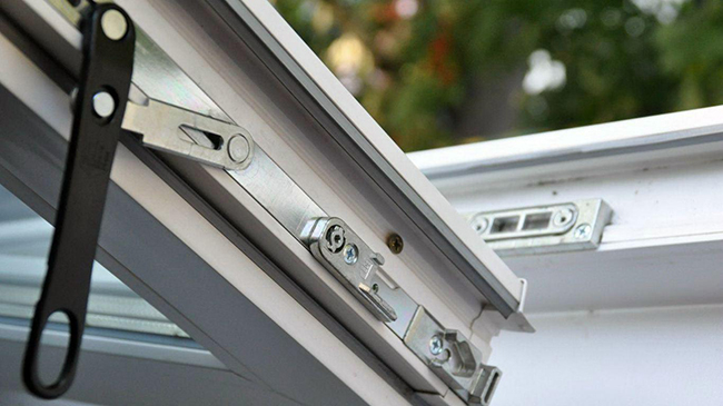 фурнитура окон ПВХ