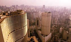 валюта и политика